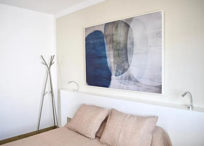 Acuario Close To The 蒂亚斯