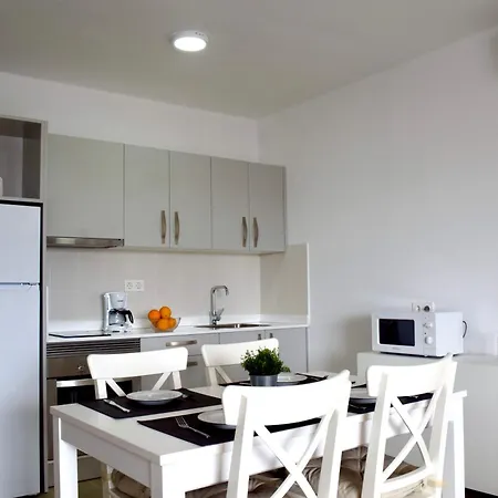 Acuario Close To The Апартаменты