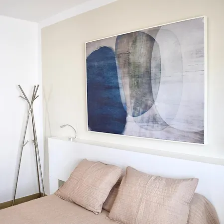 Acuario Close To The 蒂亚斯