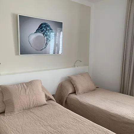 Апартаменты Acuario Close To The Тиас